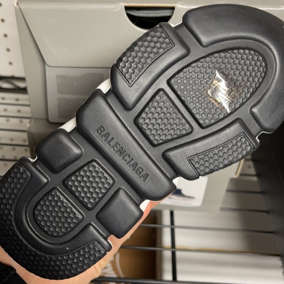 Kids Speed LT Balenciaga Sneakers - Picture 3 of 7
